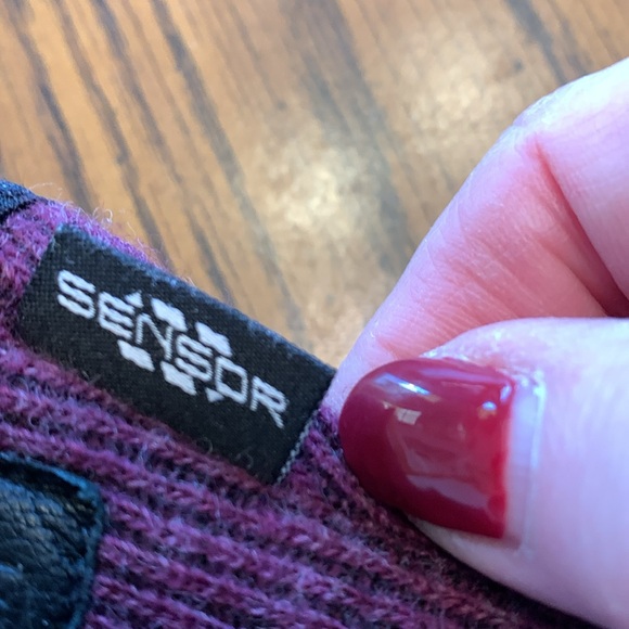 Outdoor Research Kids' Sensor Gloves, size 6 - Picture 9 of 15